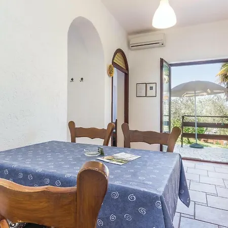 Mugeba 11 Apartment Poreč